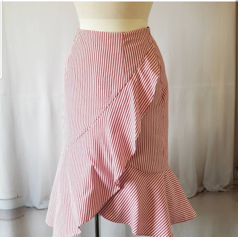 NWT NORDSTROM WAYT Napples Ruffle Skirt